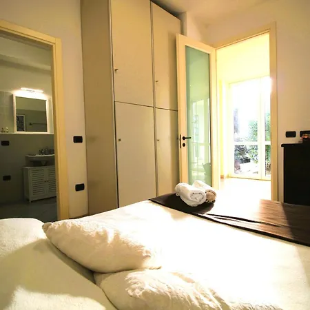 Face To Face With The Apartment