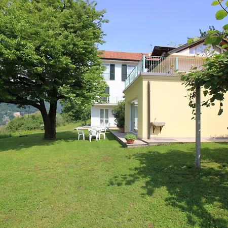 Face To Face With The Apartment Pettenasco